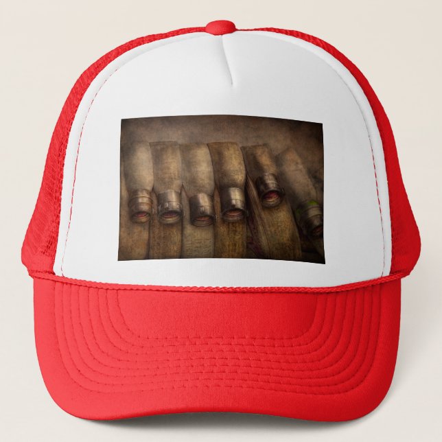 Boné Bombeiro - mangueira - equipamento muito (Frente)