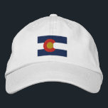 Boné Bordado Bandeira de Colorado<br><div class="desc">Bandeira do estado de Colorado bordada neste chapéu bonito. Escolha a cor e o estilo do chapéu do menu das opções.</div>