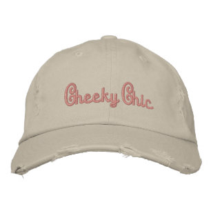 Boné Bordado Chic Cheeky
