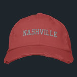 Boné Bordado cor-de-rosa NASHVILLE no Estilo de Vintage<br><div class="desc">Bordado cor-de-rosa NASHVILLE no estilo de vintage vermelho chapéu de algodão em apuros. Faz um presente maravilhoso para quem ama Nashville TN! Se preferir ter o seu texto pessoal, selecione simplesmente o botão "Personalizar este modelo" para introduzir o texto personalizado. O bordado também é personalizável para outras opções de cores...</div>