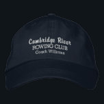 Boné Bordado Equipe Personalizada do Clube de Remoção de Tripul<br><div class="desc">O chapéu perfeito para quem ama remar e seu clube/equipe. Este estilo de beisebol de qualidade que inclui três linhas de texto personalizado - adicione o nome do clube da tripulação, o nome do rower, o nome do evento, etc. Altere facilmente a cor do texto e o boné. Seja você...</div>