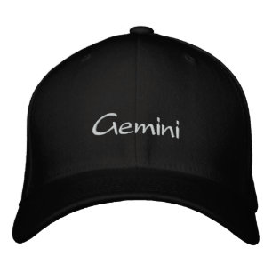 Boné Bordado Gemini
