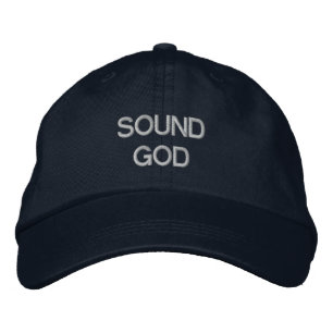 Boné Bordado Som Deus