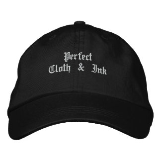 Boné Bordado Tinta e Vestuário Perfeitos
