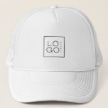 Boné Branco simples minimalista de logotipo de negócios<br><div class="desc">Promova sua empresa com este legal chapéu de caminhoneiro,  com modelo de logotipo personalizado! Adicione facilmente seu próprio logotipo clicando na opção "personalizar".</div>