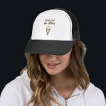 Boné Brilho em você diamante louco<br><div class="desc">" Brilhe em você o diamante louco "em uma pia batismal na moda do brushstroke no ouro escuro em um chapéu do camionista.</div>