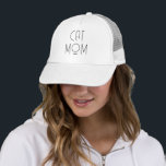 Boné Cat Mãe Boné, Na moda Tendência, Hat Minimalista<br><div class="desc">Eleve seu estilo amoroso com nosso boné "MOM CAT". Este boné não é apenas um acessório; é uma declaração do seu amor inabalável pelos seus companheiros felinos. Quer você esteja fora ou passando tempo de qualidade com seus amigos purr-fect, este boné adiciona um toque de charme e um monte de...</div>