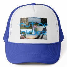 chapéu de caminhoneiro fora de ordem