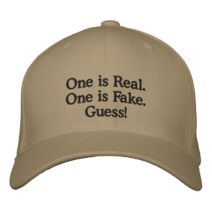Boné chapéu: Um é real.  Um é falsificação.  Supos