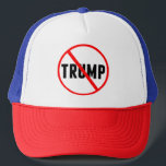 Boné Círculo Vermelho Simples Anti-Trump X Político<br><div class="desc">Trump com um círculo vermelho e um riscado pelo seu nome. Distribuir chapéus Anti Donald Trump em todos os lugares para fazer os americanos indiciarem e condenarem-no por traição. Para todos os americanos contra Donald Trump,  Democratas e Republicanos.</div>