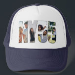 Boné Colagem de Letras e Números de Fotografias NY 55<br><div class="desc">O chapéu de caminhoneiro NY 55 - perfeito para viagens de estrada na Rota 55 do Estado de Nova Iorque. O design apresenta uma colagem de fotos com 4 de suas fotos favoritas, que serão automaticamente moldadas em letras e números para formar NY 55. Adicione suas fotos usando o modelo...</div>