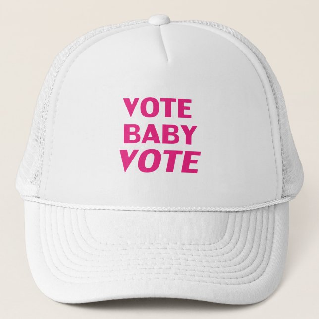 boné com letras rosa magenta "vote baby vote" (Frente)