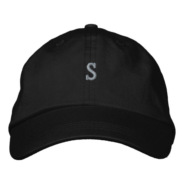 Boné com Logo de Letra S Monograma Embroiderado (Frente)