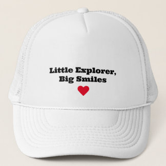 Boné Criações de Coroa Chic