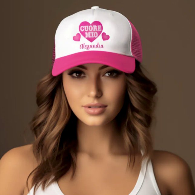 Boné Cuore Mio Personalizado Hat do Caminhoneiro (Cuore Mio ("My Heart" in Italian
Pink Personalized Pink Trucker Hat)