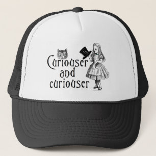 Boné Curiouser e curioso