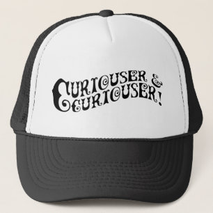 Boné Curiouser e Curiouser