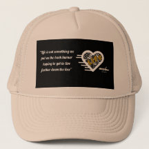 Boné da Cota da Vida da Poeta Adiela Akoo