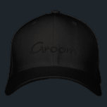 Boné de basebol personalizado com bordado<br><div class="desc">Mostre o orgulho do noivo com este Boné personalizado Groom Baseball com bordado de qualidade. Perfeito para festas de solteiro,  preparação de casamento ou diversão na lua de mel. Confortável,  na moda,  e personalizável com iniciais ou data,  é uma manutenção memorável para o grande dia e além.</div>