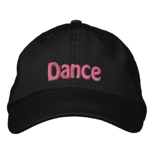 Boné de beisebol bordado pela DANCE