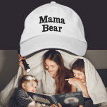 Boné de beisebol bordado pela mamãe Bear<br><div class="desc">Bonito chapéu para ela. Comprar para a nova mãe na sua vida. Faz um presente de chá de fraldas excelente!</div>