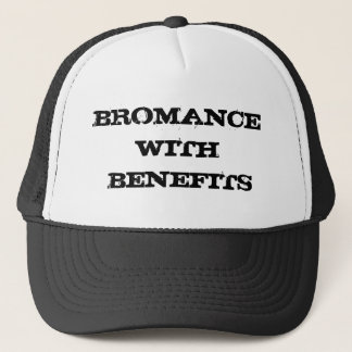 Boné de Bromance com Benefícios