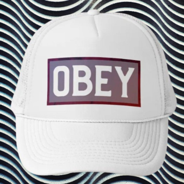 Boné de Caminhoneiro com Tipografia OBEY – Streetw (Criador carregado)