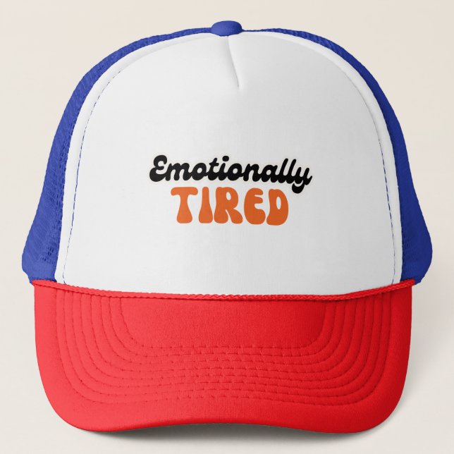 Boné Design de Texto em Bolha Retro Cansado Emocionalme (Frente)