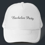 Boné Despedida de Solteiro Cor Branco e Branco<br><div class="desc">Gorro de Caminhoneiro com Texto de Festa de Solteiro em Branco e Branco.</div>