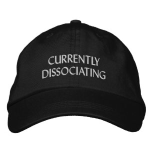Boné "Dissociando Atualmente"