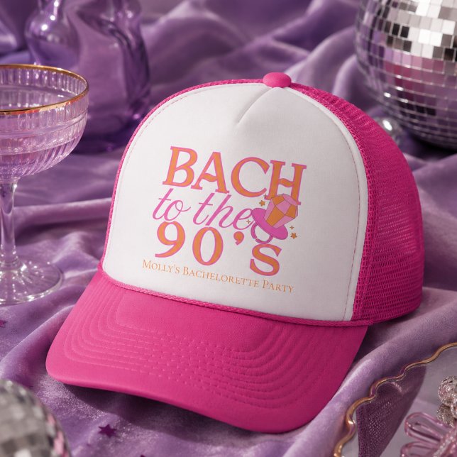Boné Diversão Rosa Anos 90 Despedida de Solteira Retro (Fun Pink 90s Retro Bachelorette Trucker Hat)