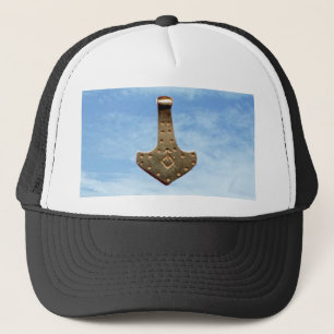 Boné Dourado Thor Hammer nutre preto e branco