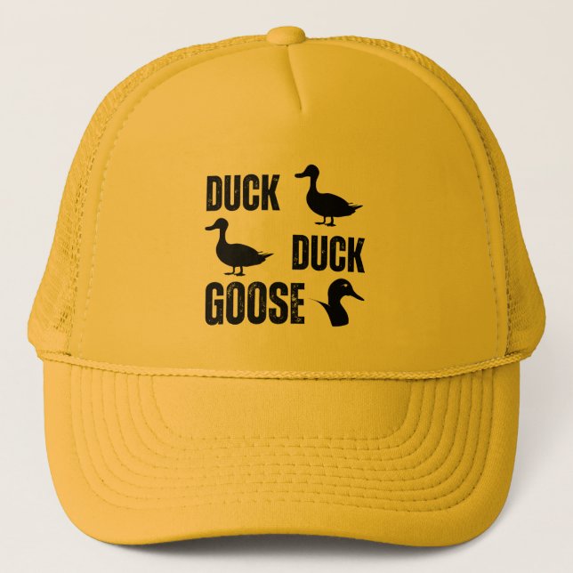 Boné Duck Duck Goose Trucker Hat (Frente)