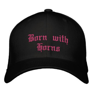 Boné Embroidered Hat- Born with Horns