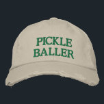 Boné Engraçado Pickleball Lover Citação Dúvida Única<br><div class="desc">Mostre o seu amor por uma bola de picles com este chapéu de pai bordado bordado de na moda! Apresentando letras verdes ousadas num fundo neutro clássico, este chapéu é perfeito para o veste casual sobre e fora do tribunal. Quer você seja um profissional experiente ou simplesmente ame o jogo,...</div>