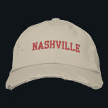 Boné Estilo de Vintagem do Bordado Vermelho NASHVILLE<br><div class="desc">NASHVILLE Red Embroidered estilo vintage de algodão em apuros. Faz um presente maravilhoso para quem ama Nashville TN! Se preferir ter o seu texto pessoal, selecione simplesmente o botão "Personalizar este modelo" para introduzir o texto personalizado. O bordado também é personalizável para outras opções de cores selecionando o botão da...</div>