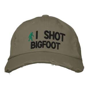 Boné Eu atirei na versão Bigfoot Deluxe
