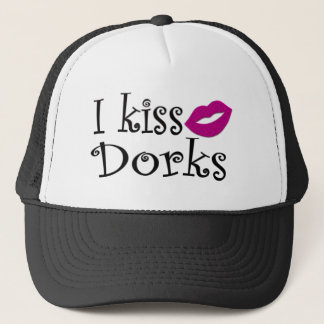 Boné Eu beijo Dorks