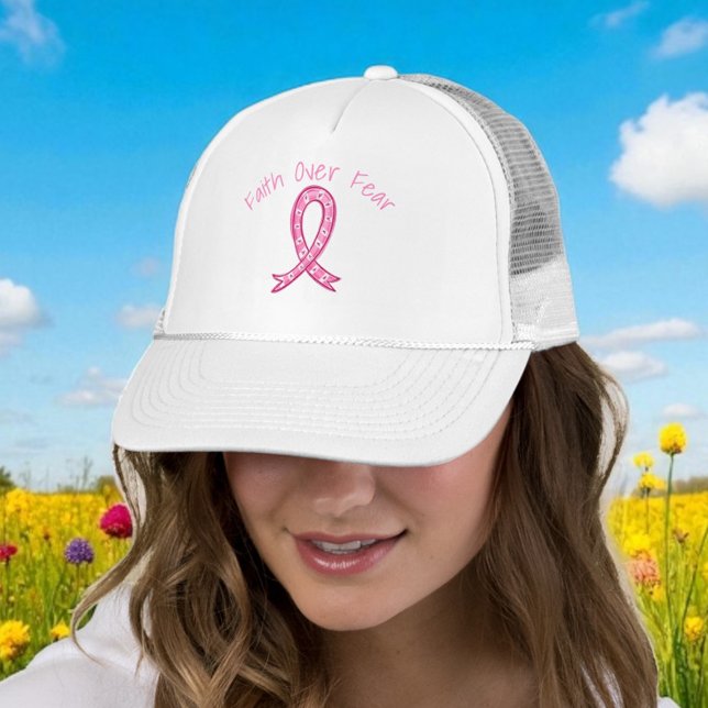 Boné Fé sobre Medo | Boné Coração com Laço Rosa (Criador carregado)