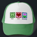 Boné Flor de Tulipas para Jardinagem de Paz<br><div class="desc">Um belo presente de jardinagem para um jardineiro que adora plantar flores no jardim num dia bonito e ensolarado. PEACE LOVE GARDENING apresenta um sinal verde de paz,  coração vermelho e uma pá no solo perto de uma bonito tulipa.</div>