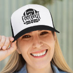 Boné Football Mom, Funny Mom of The Football<br><div class="desc">Diseño lindo con tipografia linda en colorn negro,  con la Frase "FOOTBALL MOM" ideal para regalar a mama fanatica del football o con hijos que practican este lindo deporte. Se puede regalar en cumpleños,  aniversarios, navidad,  dia de la madre o en cualquier ocasion.</div>