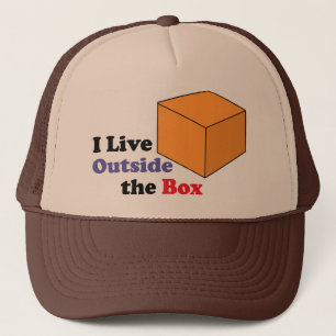 Boné Fora da caixa