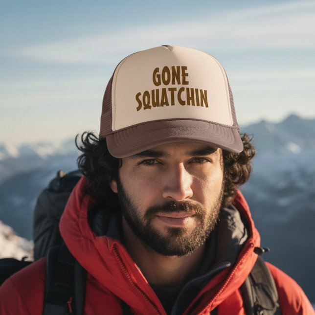 Boné Gone Squatchin – Funny Bigfoot Gift Trucker Hat (Criador carregado)