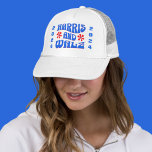 Boné Harris & Walz - Flores retrógradas<br><div class="desc">Retro Harris & Walz vermelho, branco e azul do Chapéu do Caminhoneiro Branco. Flores vermelhas e 2024 em ambos os lados. 2024 é editável.</div>