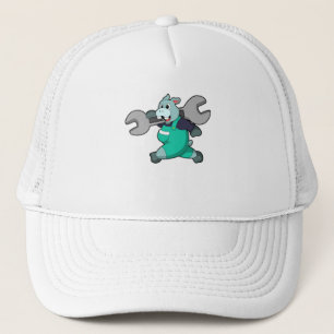 Boné Hippo como mecânico com chave inglesa