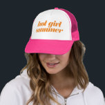 Boné Hot Girl Summer em rosa e laranja<br><div class="desc">Celebre o verão da sua garota gostosa com este chapéu incrível. Envie-me um e-mail em christie@christiekelly.com para obter ajuda sobre itens personalizados! Faça-o bem,  pessoas!</div>