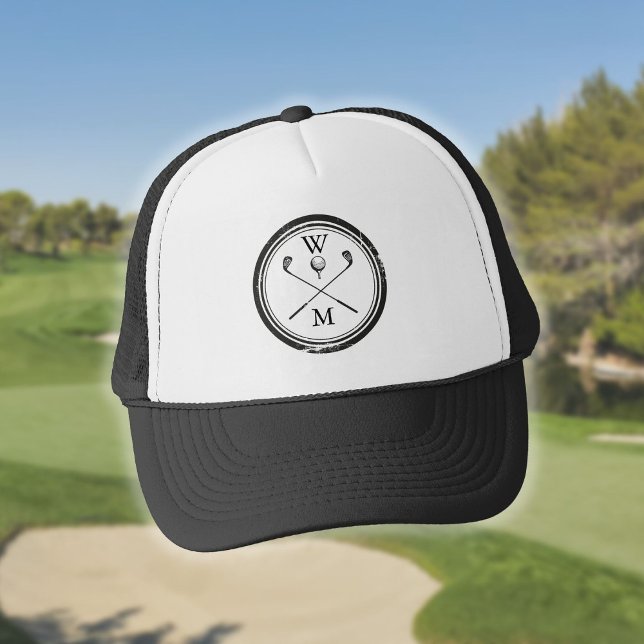 Boné Iniciais de Monograma Preto e Branco de Golfe (Monogram Initials Black and White Golf Trucker Hat)