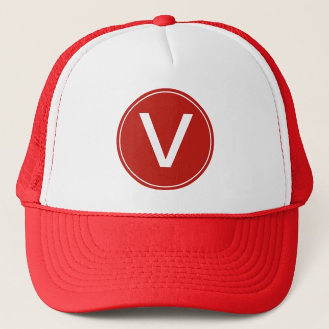 boné inicial monograma vermelho e branco fixe. (Frente)
