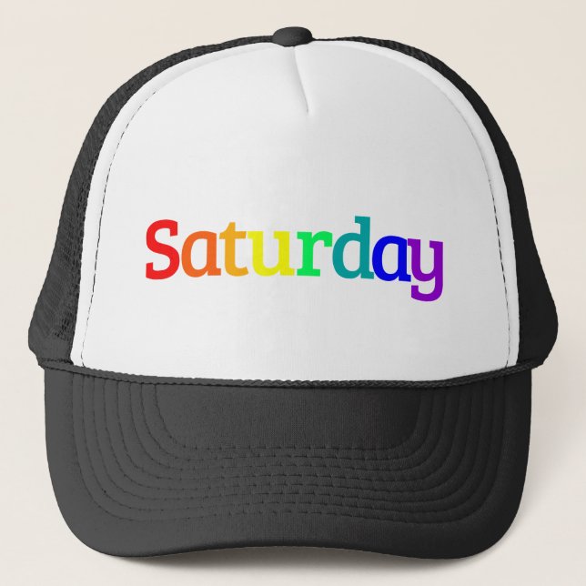 Boné Lettering Design ‘Saturday’ in Rainbow Colors (Frente)