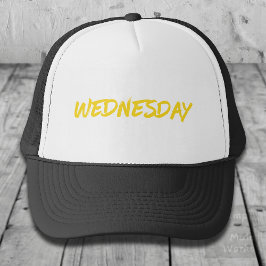 Boné Lettering Design ‘Wednesday’ in Yellow